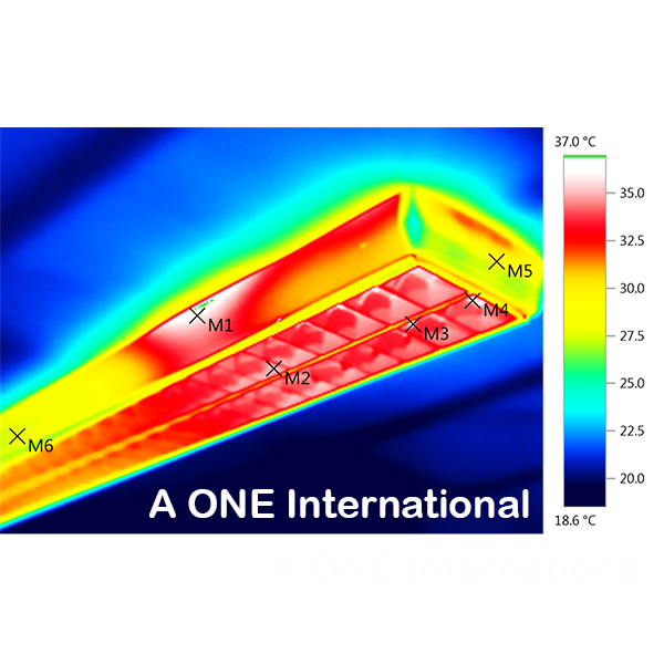Thermal imaging inspection of a switchboard busbar